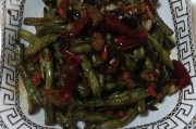 干煸豆角制作方法视频
:干煸豆角怎么做？