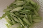 芹菜做法视频
:芹菜怎样煮好吃？