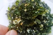 炒海苔的做法视频
:海苔脆是怎么制作的？