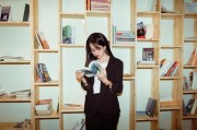 直播标题大全:为什么很多女主播本身没什么文化，却喜欢用诗词语句做直播标题？