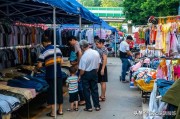 如何卖地摊货(买地摊货有什么好方法)
