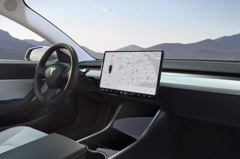 Model 3 与特斯拉「完全自动驾驶」一起发布