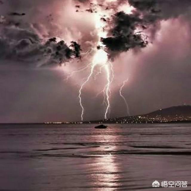闪电音频
:为什么下雨打闪时,都是先看见闪电,然后才听到雷声? 第1张 闪电音频
:为什么下雨打闪时,都是先看见闪电,然后才听到雷声? 第1张
