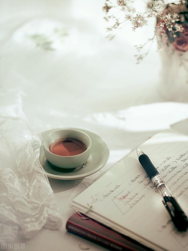 很火的短句:你有哪些特别火的句子送给自己？  第7张