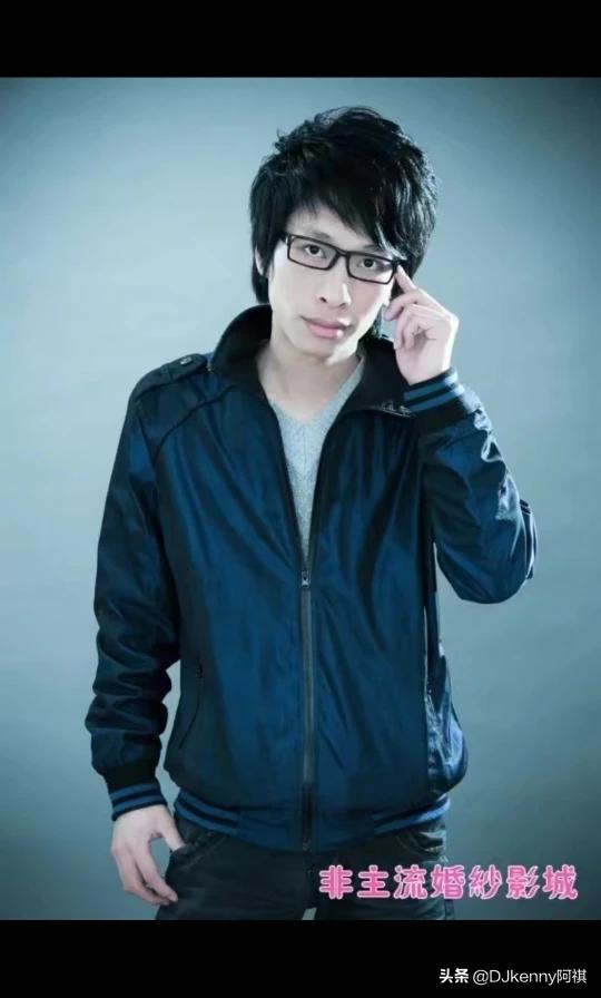 dj软件:有手机软件可以模拟dj打碟的吗？推荐一下？  第3张