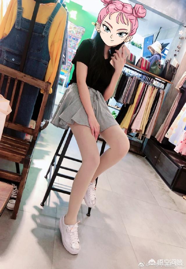 专业变声器:小团团成斗鱼新晋一姐，却有网友爆料，小团团全靠变声器和假照片，你有何看法？  第2张