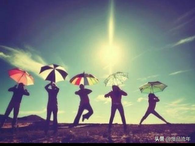 今日头条怎么私信
:在今日头条上怎么给作者发私信,用手机怎样操作? 怎么样聊天才不会碰到红线? 第1张 今日头条怎么私信
:在今日头条上怎么给作者发私信,用手机怎样操作? 怎么样聊天才不会碰到红线? 第1张