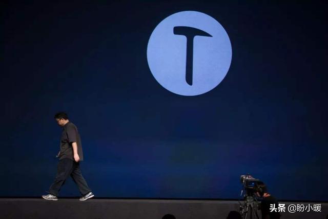 抖抖侠
:老罗没有颜值,没有清晰的口播,第一天带货却成绩斐然,凭什么? 第4张 抖抖侠
:老罗没有颜值,没有清晰的口播,第一天带货却成绩斐然,凭什么? 第4张