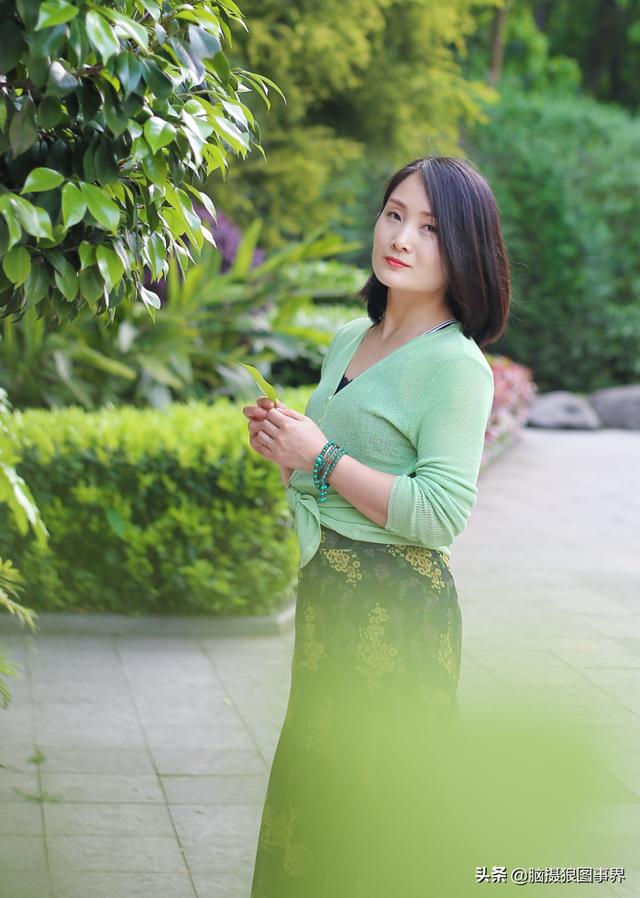 人物摄影技巧:如何抓拍人像摄影技巧？  第8张