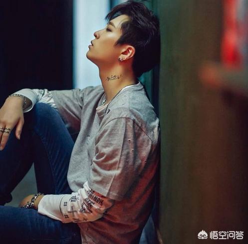 王君简历:最让女人着迷的男人是什么样子的？  第3张