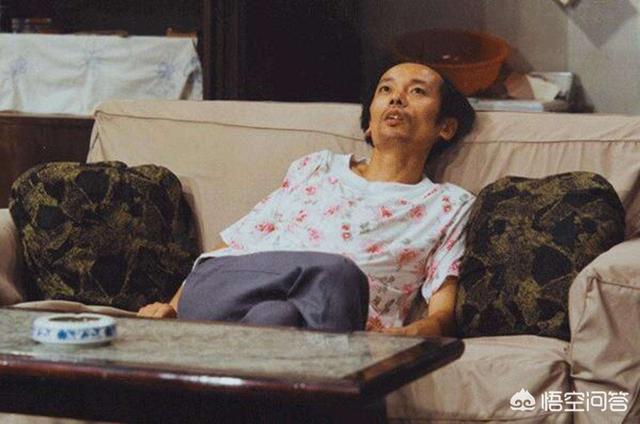 葛优躺表情包
:当年的“葛优躺”为什么这么火？  第1张