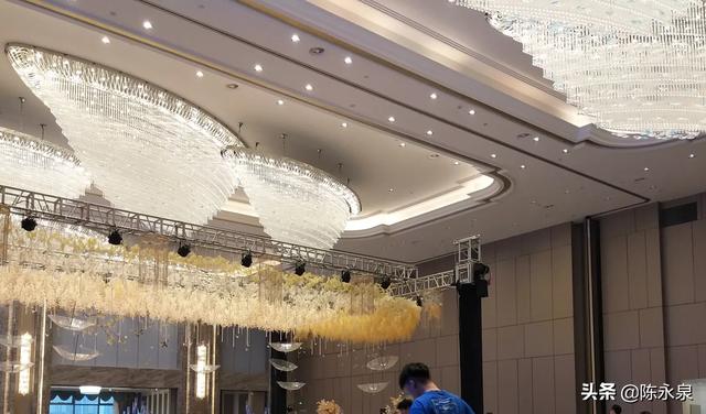 如何网上接单
:我是一名家装灯具安装工,怎样从手机上找灯具安装的活呢?求指点? 第1张 如何网上接单
:我是一名家装灯具安装工,怎样从手机上找灯具安装的活呢?求指点? 第1张