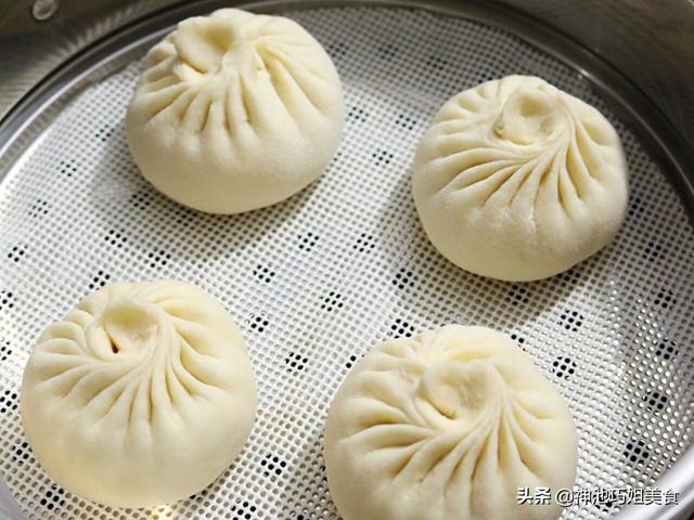 包子怎么制作视频
:香菇素馅包子怎么做？  第1张