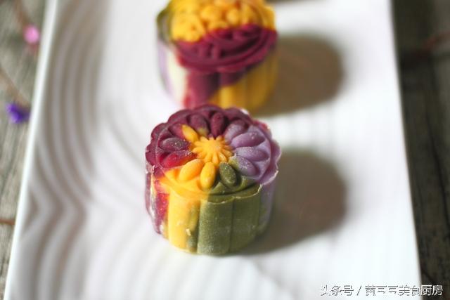 月饼的制作方法步骤视频
:如何在家自制月饼？  第1张