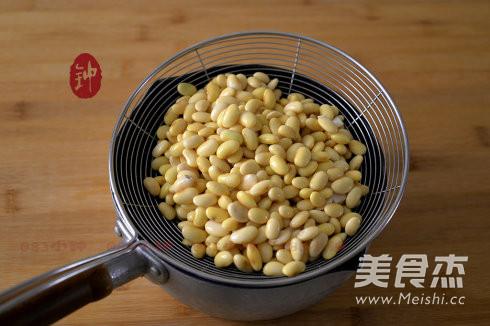 豆花的制作过程视频
:怎样在家做豆花？  第2张