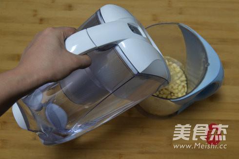 豆花的制作过程视频
:怎样在家做豆花？  第3张