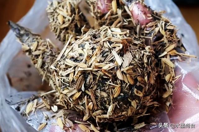 松花蛋制作过程的视频
:松花蛋是怎么做的，有营养吗？  第7张
