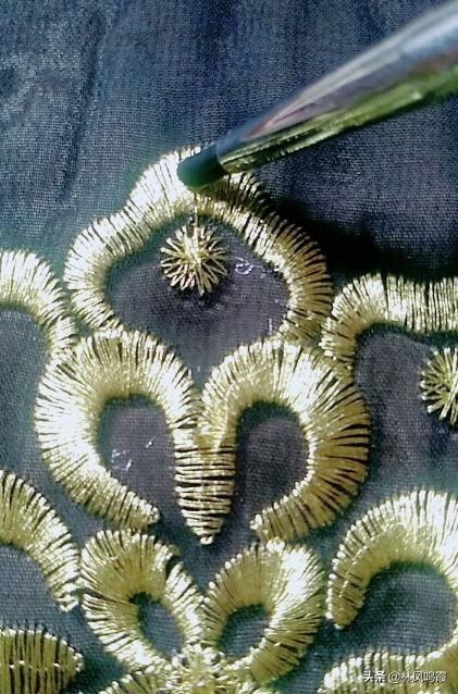 团扇制作教程视频
:手工刺绣的团扇有没有DIY制作的？怎么做？  第4张