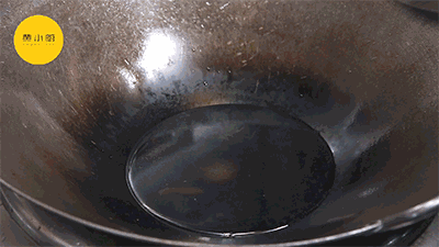 烤鱼的制作方法和配料视频
:烤鱼怎么做最好吃？  第21张