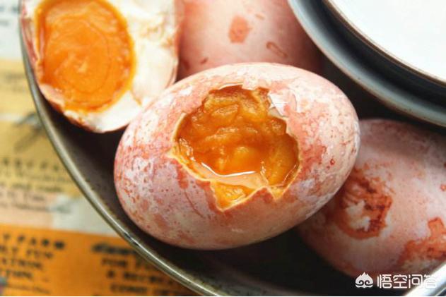 咸鸭蛋的腌制方法视频
:粗盐怎么腌咸鸭蛋？  第1张