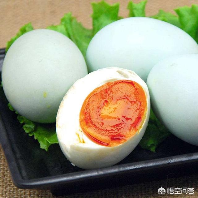 咸鸭蛋的腌制方法视频
:粗盐怎么腌咸鸭蛋？  第3张