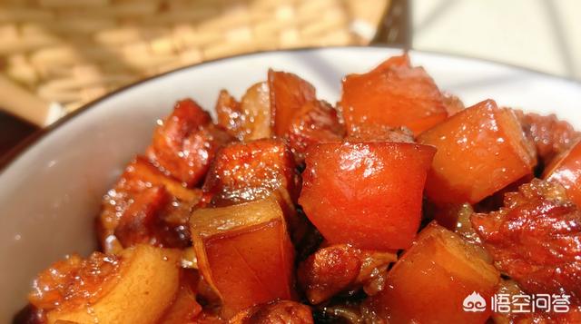 红烧肉视频怎么做
:红烧肉该怎样做？  第1张