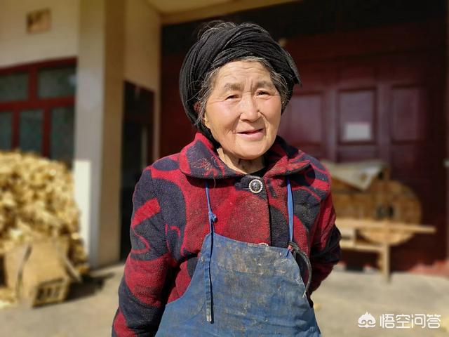 采访类视频剪辑的方式
:在农村，做农村访谈自媒体怎么样？  第1张