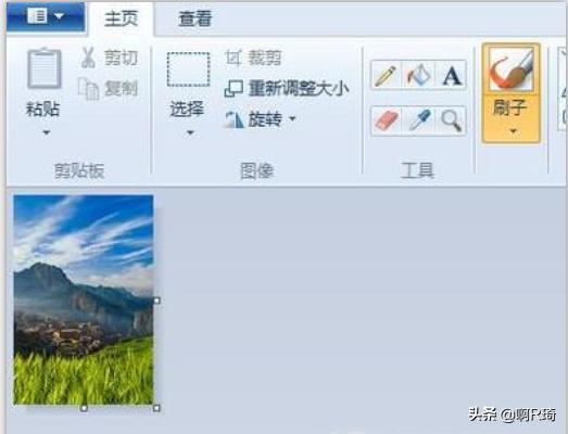 长图制作视频教程
:如何用电脑系统画图工具制作长图？  第1张