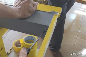 铝合金制作视频教程
:断桥铝合金门窗制作方法步骤与组装质量规定？  第2张