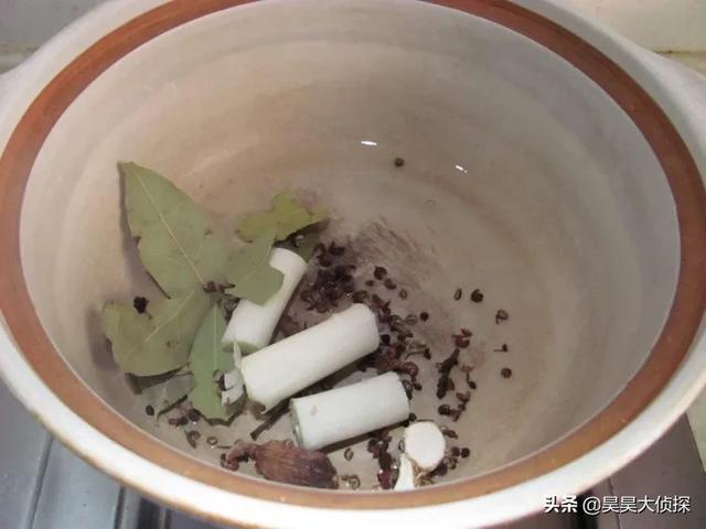 五香牛肉怎么做视频
:五香牛肉怎样做才能入味，试了几次，总是不能让人满意？  第1张