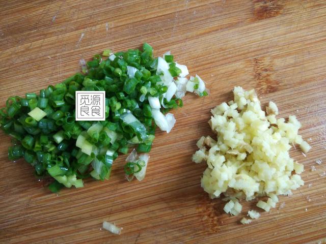 土豆饼怎么做的视频
:土豆饼色香诱人怎么做呢？  第5张