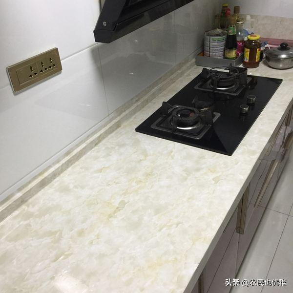 厨房橱柜制作全过程视频
:农村自建房的橱柜和灶台，自己做怎么样？具体怎么样做？  第7张