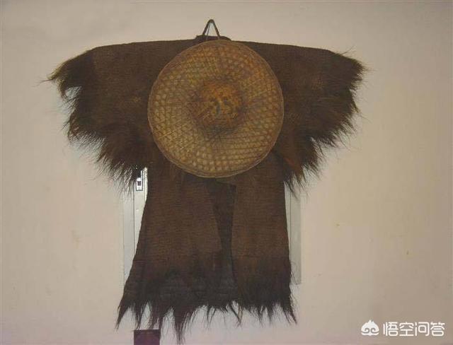 斗篷制作视频
:斗篷设计合理吗，为什么古代用得比较多，现代反而不怎么用了？  第3张