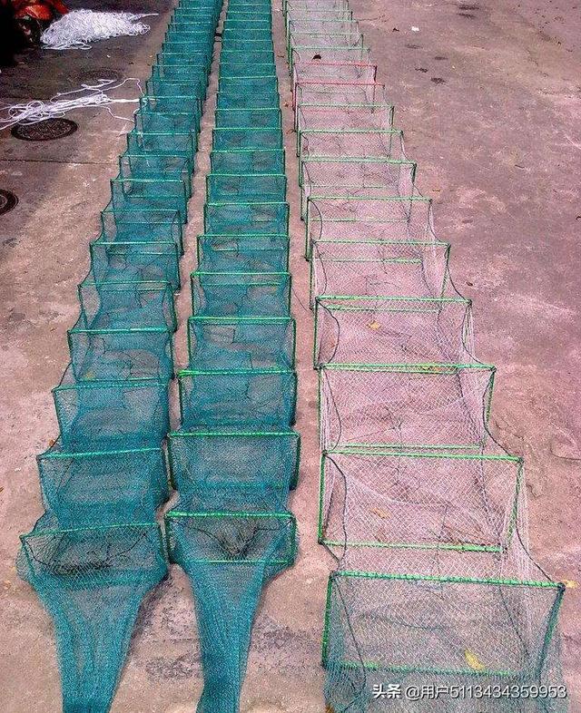 地笼的制作方法视频
:地笼的使用方法有哪些？小河里捕鱼虾放什么饵料效果好呢？  第2张