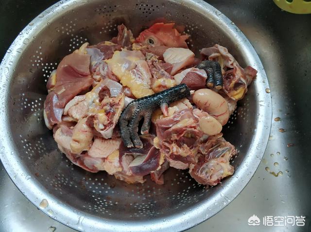 炒辣子鸡的制作方法视频
:辣子鸡怎么做最好吃？  第2张