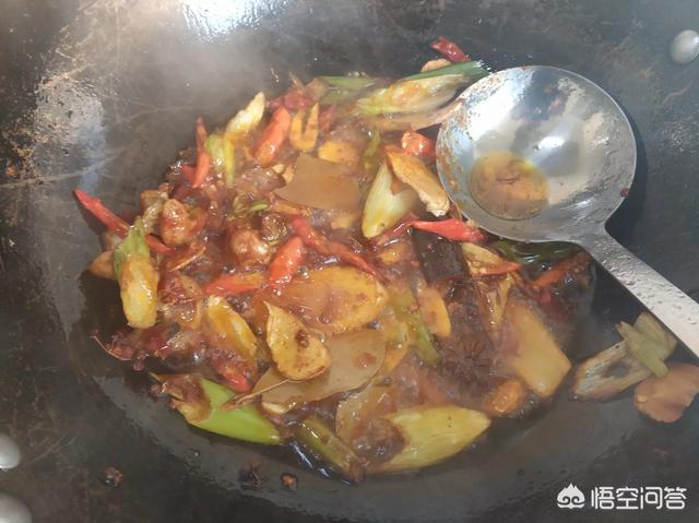 炒辣子鸡的制作方法视频
:辣子鸡怎么做最好吃？  第5张