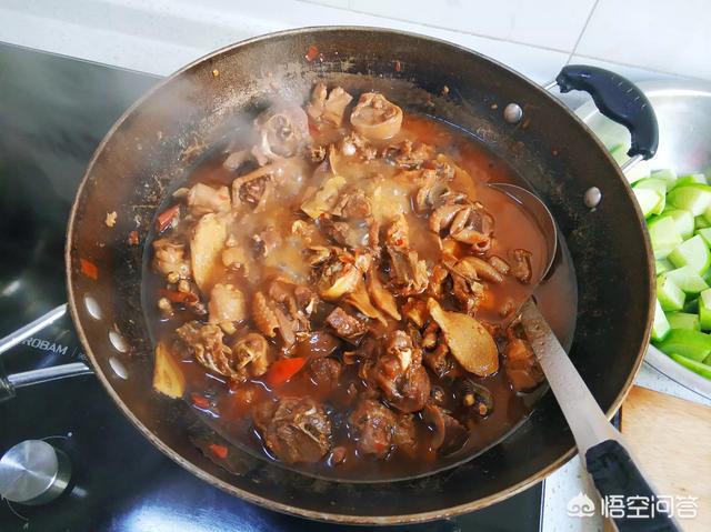 炒辣子鸡的制作方法视频
:辣子鸡怎么做最好吃？  第9张
