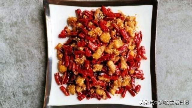 川味辣子鸡的制作方法视频
:经典川菜辣子鸡怎么做？  第2张