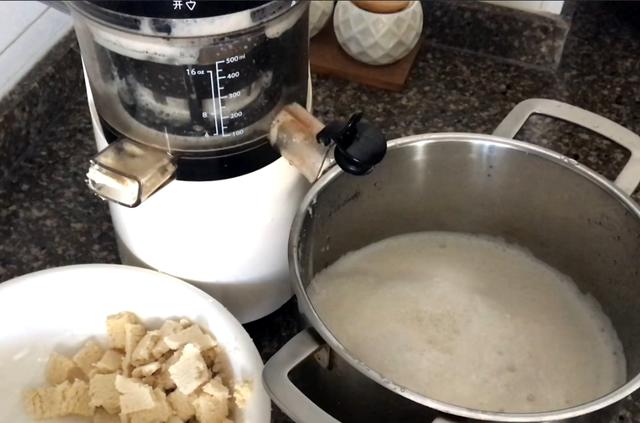 豆花制作详细做法视频
:为什么做的豆花不是成块的啊？  第3张