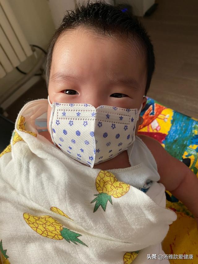 儿童口罩制作视频
:疫情时期，婴儿怎么戴口罩？  第4张