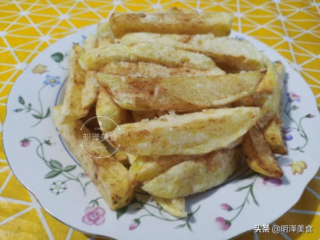 薯条怎么制作视频
:土豆条薯条的家常做法？  第2张