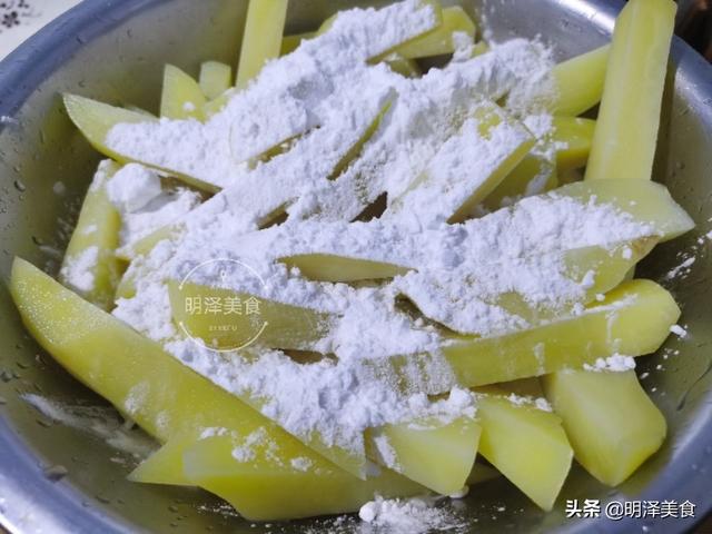 薯条怎么制作视频
:土豆条薯条的家常做法？  第4张