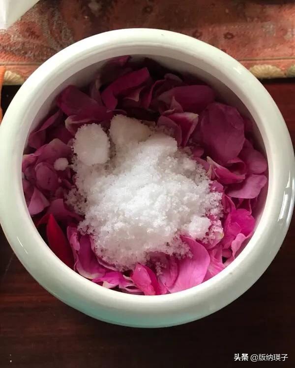 手工玫瑰花制作视频
:玫瑰花酵素怎样弄出来？  第9张