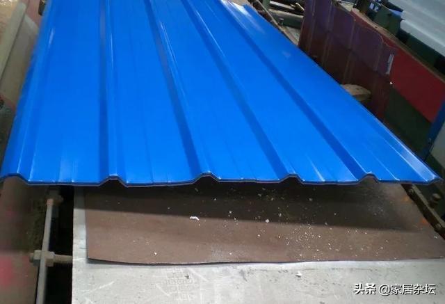 彩钢制作视频
:平房楼顶可以用彩钢瓦防水吗？怎么做？  第4张