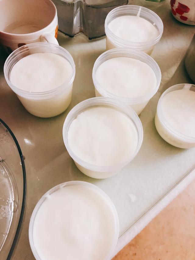 酸奶制作方法视频
:我想做个酸奶，有知道怎么做的吗？  第4张