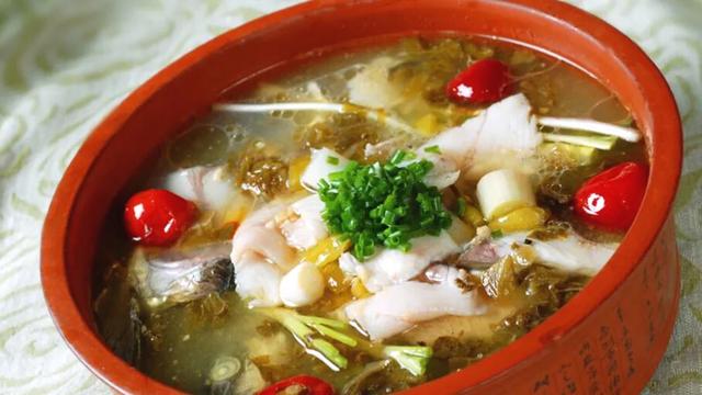 酸菜鱼制作视频
:酸菜鱼的做法和步骤家常正宗？  第3张