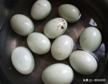 石蛋做法视频
:石蛋和毛蛋怎么煮？  第1张