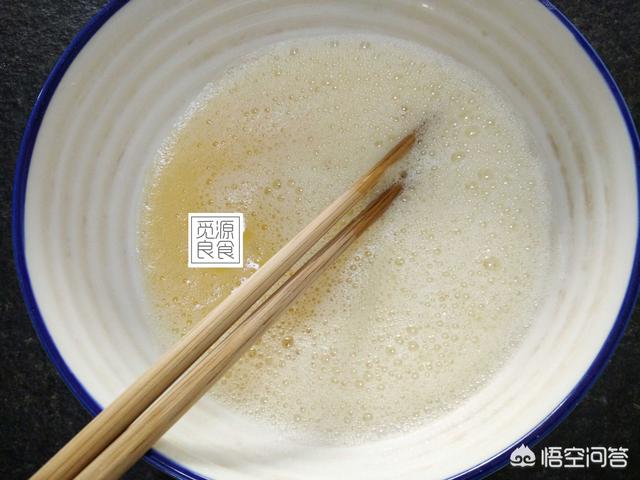 南瓜发糕的做法视频
:为什么自己蒸出来的南瓜发糕总是发黏呢？  第4张