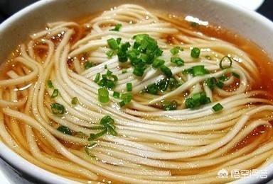 葱油面正宗做法视频
:阳春面葱油怎样熬制？  第1张