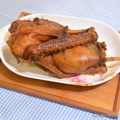 鹅心的做法视频
:广州酱油鹅怎么做？  第6张
